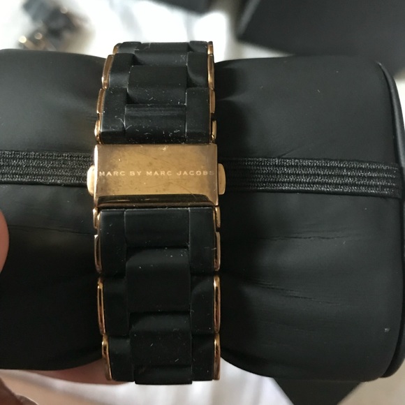 Marc Jacobs watch - Picture 7 of 8